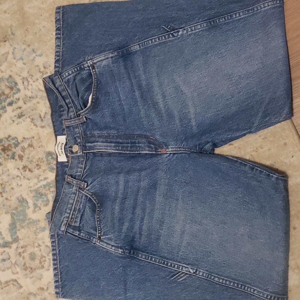 Reformation Star Jean - Picture 2 of 5